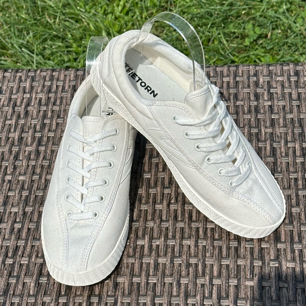 Tretorn designer sneakers Mens size 8